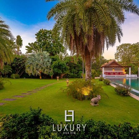 5 Bedroom Bali Style Mansion Wl2 HHQ Buitenkant foto