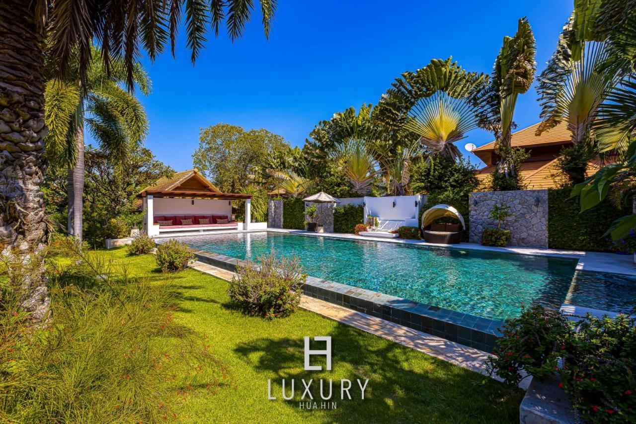 5 Bedroom Bali Style Mansion Wl2 HHQ Buitenkant foto