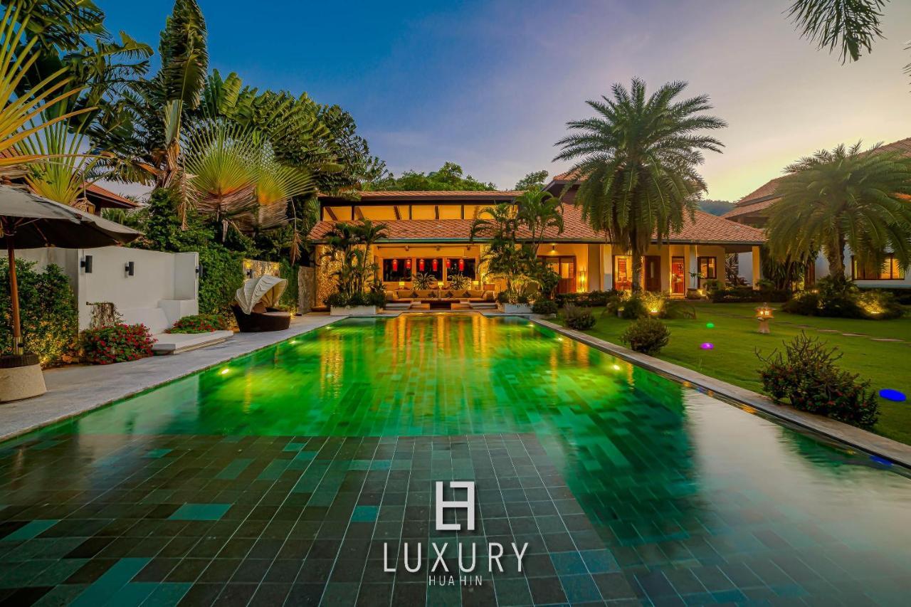 5 Bedroom Bali Style Mansion Wl2 HHQ Buitenkant foto