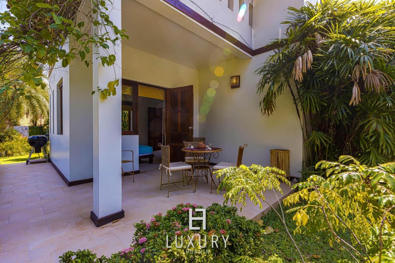 5 Bedroom Bali Style Mansion Wl2 HHQ Buitenkant foto