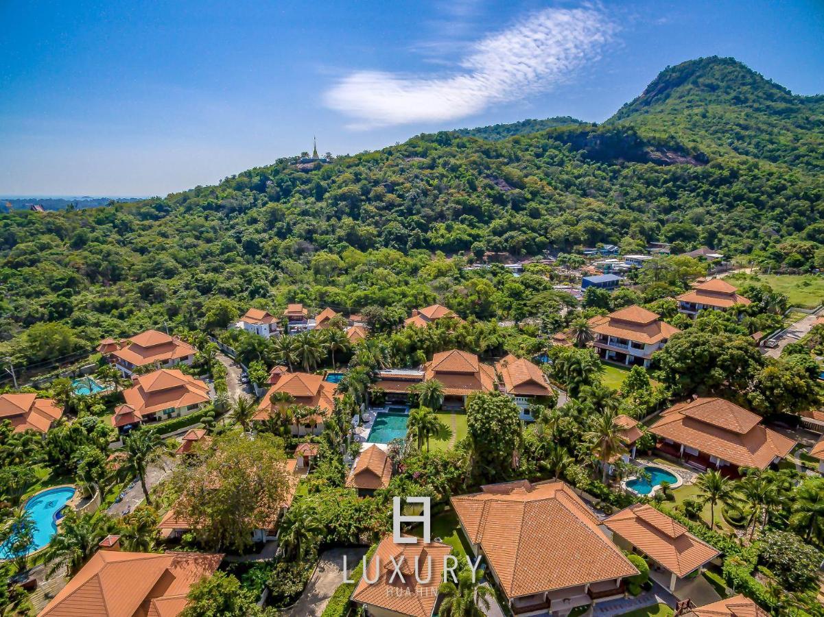 5 Bedroom Bali Style Mansion Wl2 HHQ Buitenkant foto