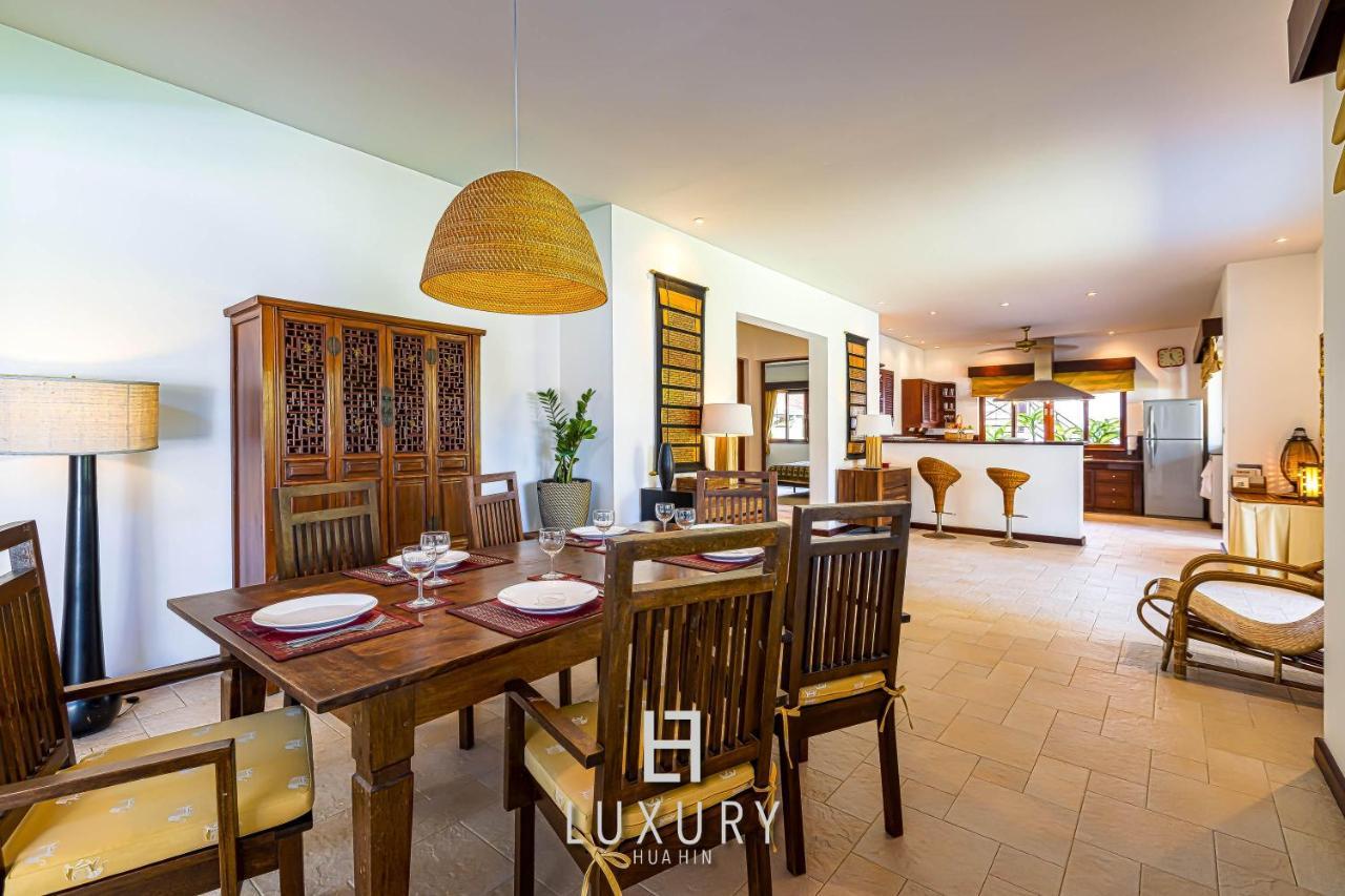 5 Bedroom Bali Style Mansion Wl2 HHQ Buitenkant foto