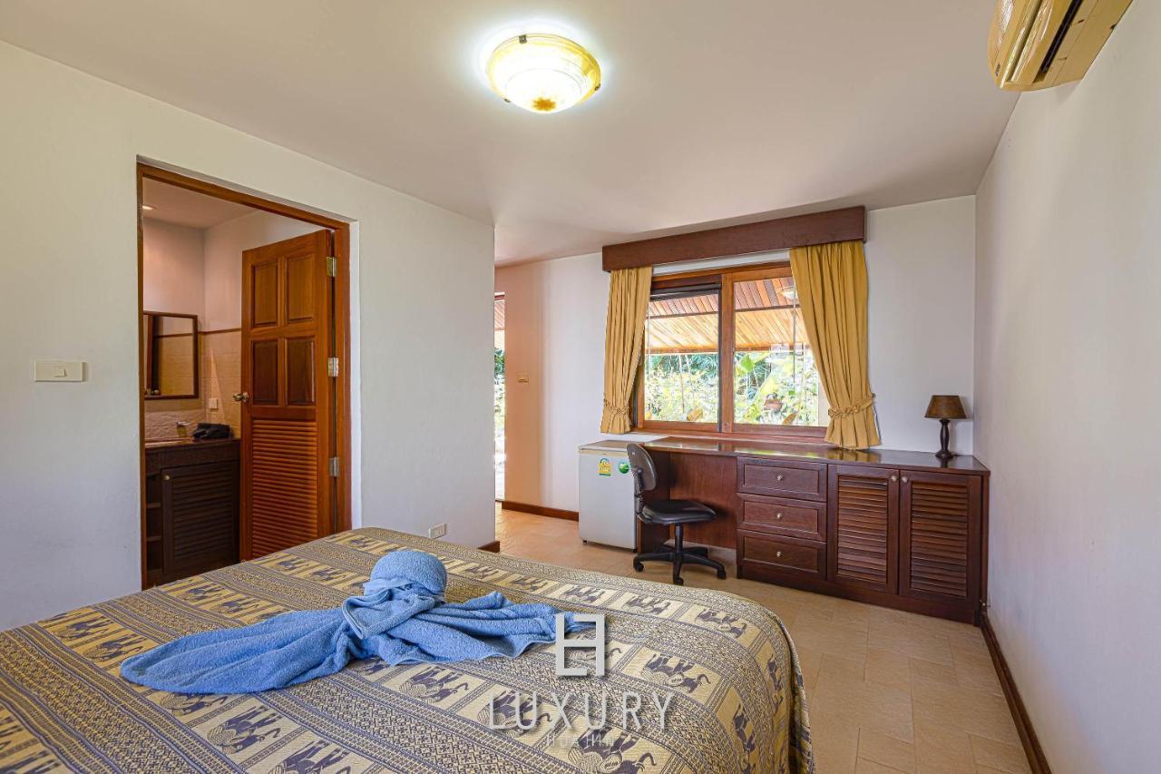 5 Bedroom Bali Style Mansion Wl2 HHQ Buitenkant foto