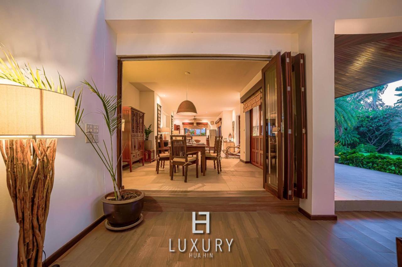 5 Bedroom Bali Style Mansion Wl2 HHQ Buitenkant foto