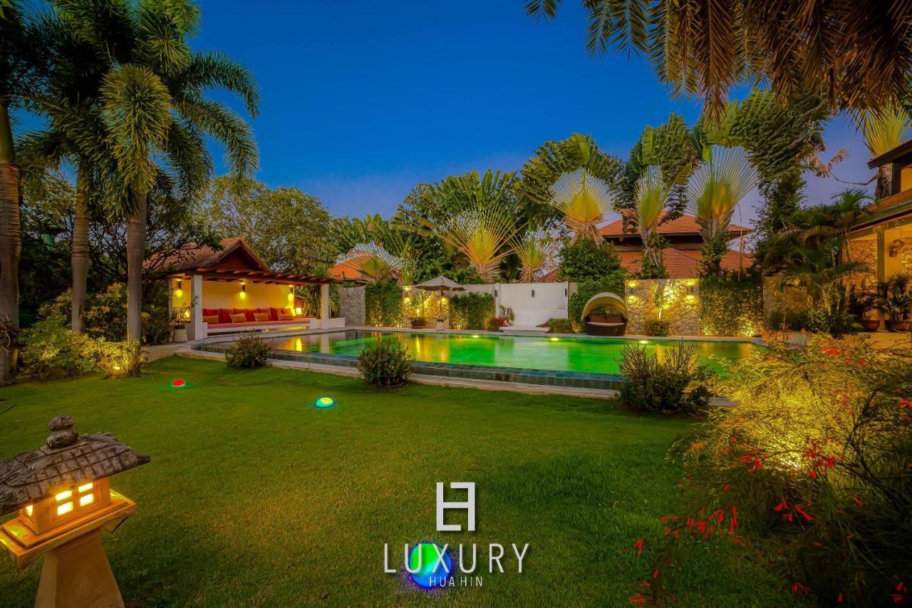 5 Bedroom Bali Style Mansion Wl2 HHQ Buitenkant foto