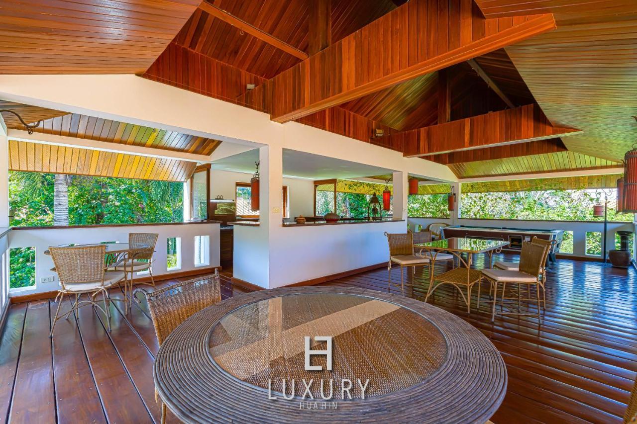 5 Bedroom Bali Style Mansion Wl2 HHQ Buitenkant foto