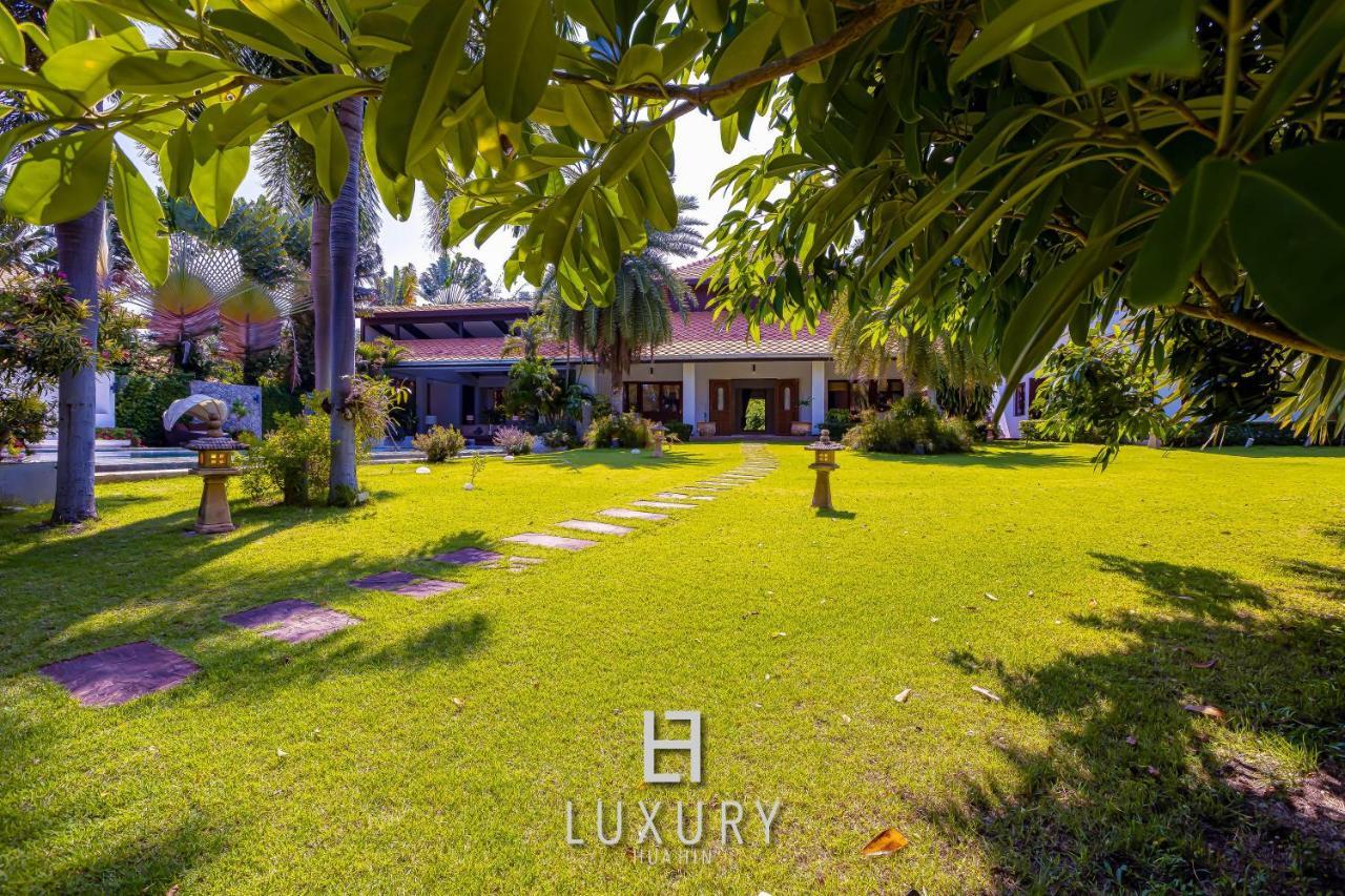 5 Bedroom Bali Style Mansion Wl2 HHQ Buitenkant foto