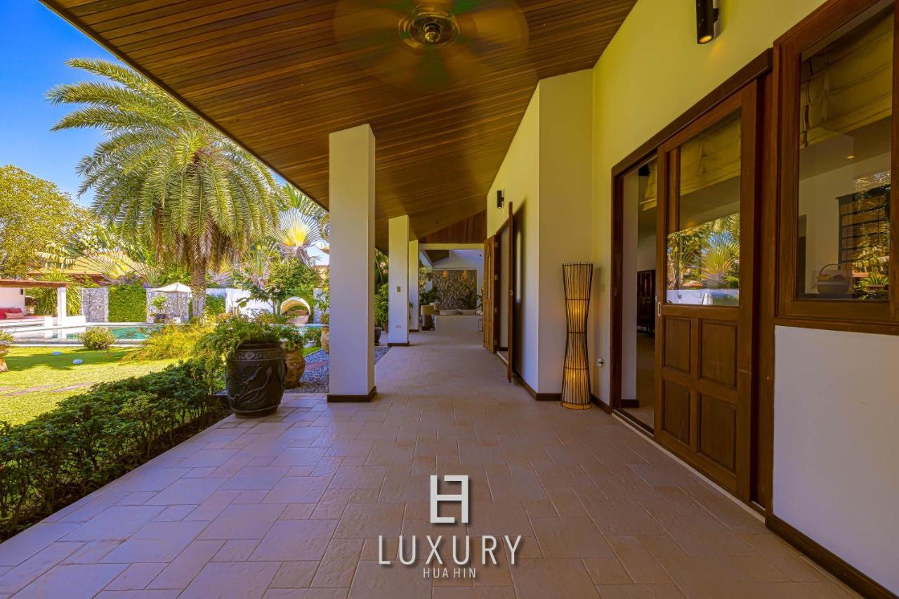 5 Bedroom Bali Style Mansion Wl2 HHQ Buitenkant foto