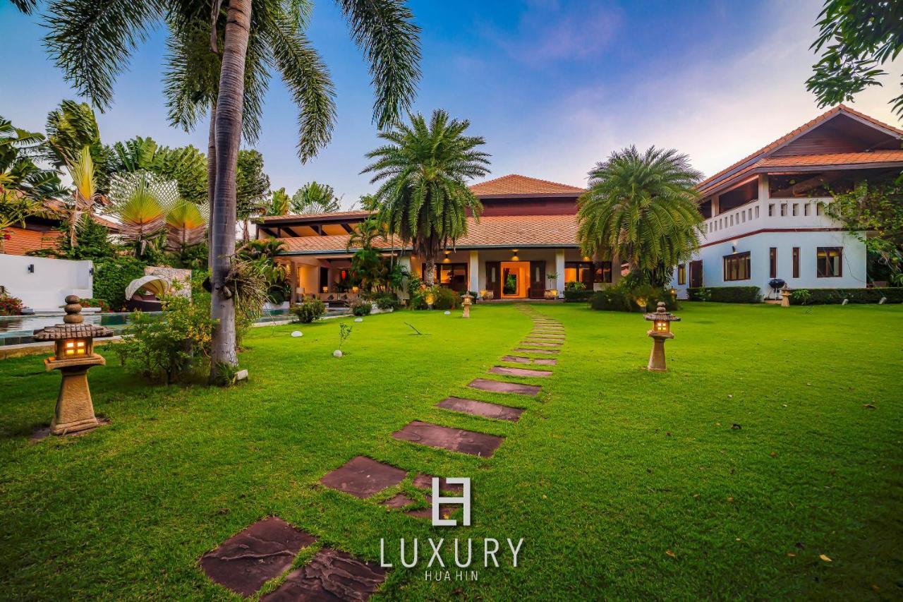 5 Bedroom Bali Style Mansion Wl2 HHQ Buitenkant foto