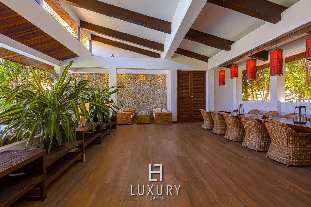 5 Bedroom Bali Style Mansion Wl2 HHQ Buitenkant foto